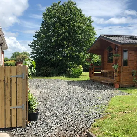 The Cabin @ Willowmere Clane Exterior photo